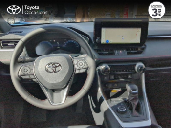 Photo 8 du bon plan TOYOTA RAV4 2.5 Hybride Rechargeable 306ch Design Business AWD-i MY25 occasion à 49690 €