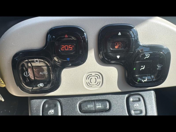 Photo 10 du bon plan FIAT Panda 4x4 0.9 8v TwinAir 85ch S&S Rock 5cv occasion à 9990 €