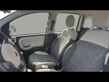Photo 12 du bon plan FIAT Panda 4x4 0.9 8v TwinAir 85ch S&S Rock 5cv occasion à 9990 €