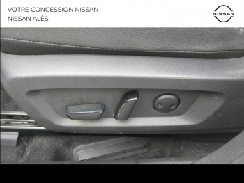 Photo 18 du bon plan NISSAN Qashqai e-POWER 190ch Tekna 2022 occasion à 34490 €