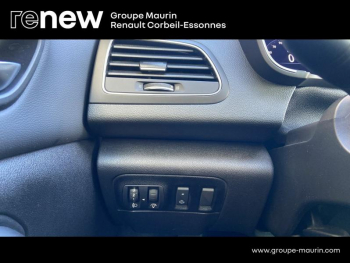 Photo 21 du bon plan RENAULT Megane 1.3 TCe 140ch Techno EDC -23 occasion à 21290 €