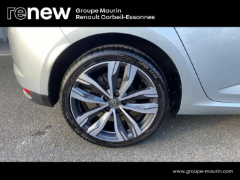Photo 32 du bon plan RENAULT Megane 1.3 TCe 140ch Techno EDC -23 occasion à 21290 €