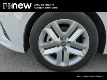 Photo 9 du bon plan RENAULT Clio 1.6 E-Tech 140ch Zen -21 occasion à 16900 €