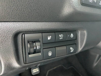 Photo 12 du bon plan NISSAN Leaf 150ch 40kWh N-Connecta 21 occasion à 16490 €