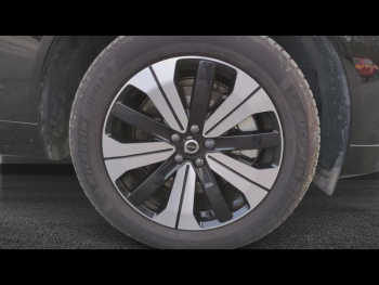 Photo 17 du bon plan VOLVO XC60 T6 AWD 253 + 145ch Plus Style Dark Geartronic occasion à 53990 €