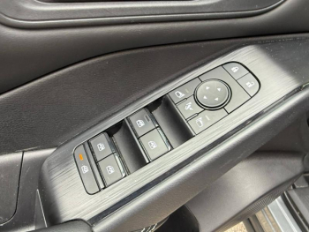 Photo 10 du bon plan NISSAN Qashqai e-POWER 190ch Business Edition 2022 occasion à 29890 €