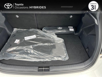 Photo 20 du bon plan TOYOTA Yaris 116h Design 5p MY22 occasion à 20490 €