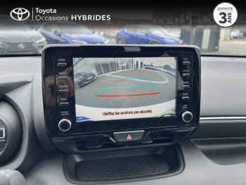 Photo 40 du bon plan TOYOTA Yaris 116h Design 5p MY22 occasion à 20490 €
