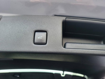 Photo 6 du bon plan FORD Kuga 2.5 Duratec 190ch FHEV E85 ST-Line X BVA occasion à 34598 €