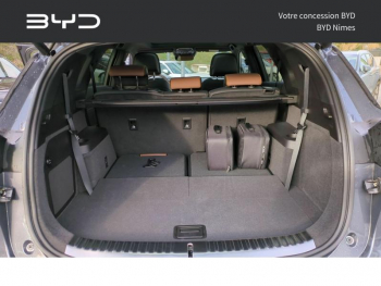 Photo 6 du bon plan BYD Tang 517ch - 86 kWh Flagship occasion à 49990 €