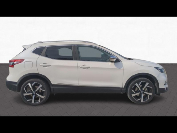 Photo 8 du bon plan NISSAN Qashqai 1.2 DIG-T 115ch Tekna occasion à 14990 €