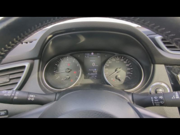 Photo 14 du bon plan NISSAN Qashqai 1.2 DIG-T 115ch Tekna occasion à 14990 €