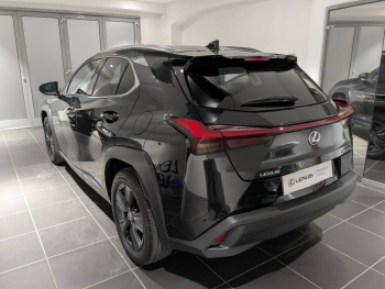 Photo 12 du bon plan LEXUS UX 250h 2WD Luxe Plus MY22 occasion à 28480 €