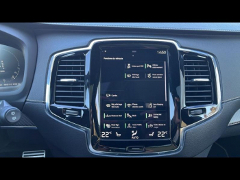Photo 14 du bon plan VOLVO XC90 T8 AWD 303 + 87ch R-Design Geartronic occasion à 45990 €