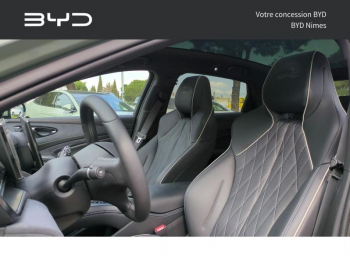 Photo 4 du bon plan BYD Seal 313ch - 82,5 kWh Design occasion à 42990 €