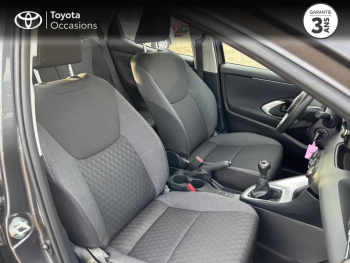 Photo 15 du bon plan TOYOTA Yaris 116h Dynamic 5p MY22 occasion à 21950 €