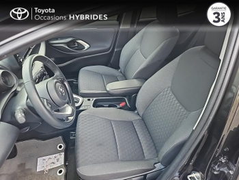 Photo 11 du bon plan TOYOTA Yaris 116h Design 5p MY22 occasion à 20980 €