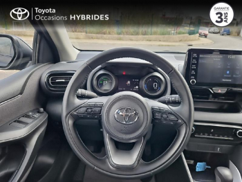 Photo 13 du bon plan TOYOTA Yaris 116h Design 5p MY22 occasion à 20980 €