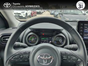 Photo 13 du bon plan TOYOTA Yaris 116h Design 5p MY22 occasion à 20450 €