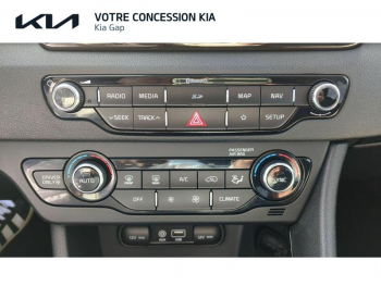 Photo 19 du bon plan KIA Niro 1.6 GDi 105ch ISG + électrique 43.5ch Active DCT6 Euro6d-T occasion à 18480 €