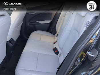 Photo 12 du bon plan LEXUS UX 250h Luxe 2WD occasion à 29980 €