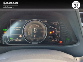 Photo 14 du bon plan LEXUS UX 250h Luxe 2WD occasion à 29980 €