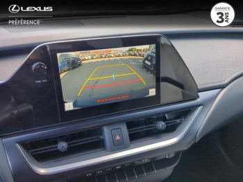 Photo 18 du bon plan LEXUS UX 250h Luxe 2WD occasion à 29980 €