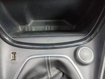Photo 24 du bon plan FORD Puma 1.0 Flexifuel 125ch S&S mHEV Titanium occasion à 18990 €