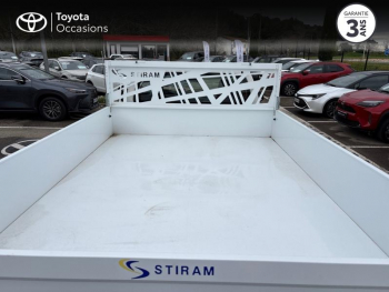 Photo 10 du bon plan TOYOTA Hilux VUL 2.4 D-4D ChÃ¢ssis-Cabine 2WD RC23 occasion à 34800 €