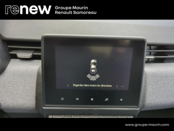 Photo 26 du bon plan RENAULT Clio 1.6 E-Tech 145ch full hybrid Evolution occasion à 18900 €