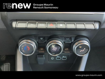 Photo 28 du bon plan RENAULT Clio 1.6 E-Tech 145ch full hybrid Evolution occasion à 18900 €