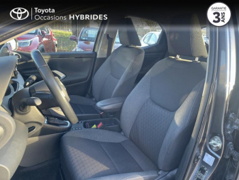 Photo 3 du bon plan TOYOTA Yaris 116h Dynamic Business 5p + Programme Beyond Zero Academy MY22 occasion à 19690 €