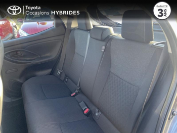 Photo 4 du bon plan TOYOTA Yaris 116h Dynamic Business 5p + Programme Beyond Zero Academy MY22 occasion à 19690 €