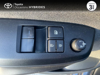Photo 15 du bon plan TOYOTA Yaris 116h Dynamic Business 5p + Programme Beyond Zero Academy MY22 occasion à 19690 €