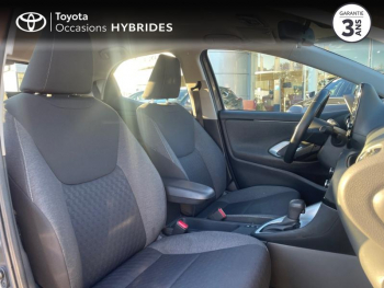 Photo 18 du bon plan TOYOTA Yaris 116h Dynamic Business 5p + Programme Beyond Zero Academy MY22 occasion à 19690 €