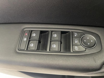 Photo 12 du bon plan RENAULT Captur 1.0 Eco-G 100ch Evolution occasion à 18690 €