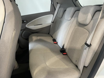 Photo 4 du bon plan RENAULT Zoe Zen charge normale R90 MY19 occasion à 9980 €