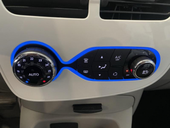 Photo 18 du bon plan RENAULT Zoe Zen charge normale R90 MY19 occasion à 9980 €