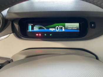 Photo 21 du bon plan RENAULT Zoe Zen charge normale R90 MY19 occasion à 9980 €