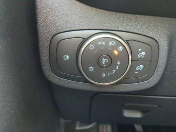Photo 11 du bon plan FORD Fiesta 1.0 EcoBoost Hybrid 125ch Titanium Business 5p occasion à 15600 €