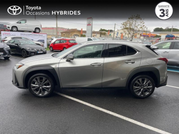 Photo 3 du bon plan LEXUS UX 250h 2WD F SPORT Design occasion à 31990 €