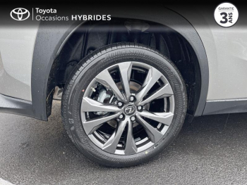 Photo 16 du bon plan LEXUS UX 250h 2WD F SPORT Design occasion à 31990 €
