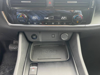 Photo 13 du bon plan NISSAN Qashqai e-POWER 190ch Business Edition 2022 occasion à 30990 €