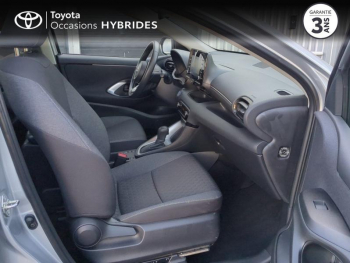 Photo 6 du bon plan TOYOTA Yaris 116h Dynamic Business 5p + Programme Beyond Zero Academy MY22 occasion à 21990 €