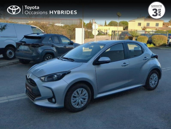 Photo 17 du bon plan TOYOTA Yaris 116h Dynamic Business 5p + Programme Beyond Zero Academy MY22 occasion à 21990 €