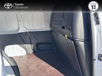 Photo 12 du bon plan OPEL Combo Cargo VUL L1H1 1000kg 1.5 100ch Pack Clim occasion à 13490 €