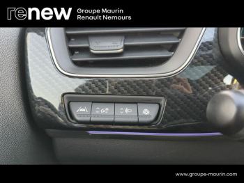Photo 21 du bon plan RENAULT Arkana 1.6 E-Tech hybride 145ch Engineered -22 occasion à 22490 €