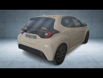 Photo 4 du bon plan TOYOTA Yaris 116h Design 5p MY22 occasion à 20590 €