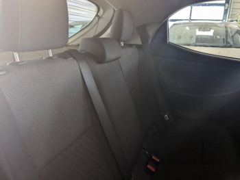 Photo 12 du bon plan TOYOTA Yaris 116h Design 5p MY22 occasion à 20590 €
