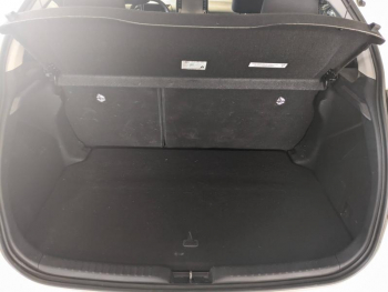 Photo 20 du bon plan TOYOTA Yaris 116h Design 5p MY22 occasion à 20590 €